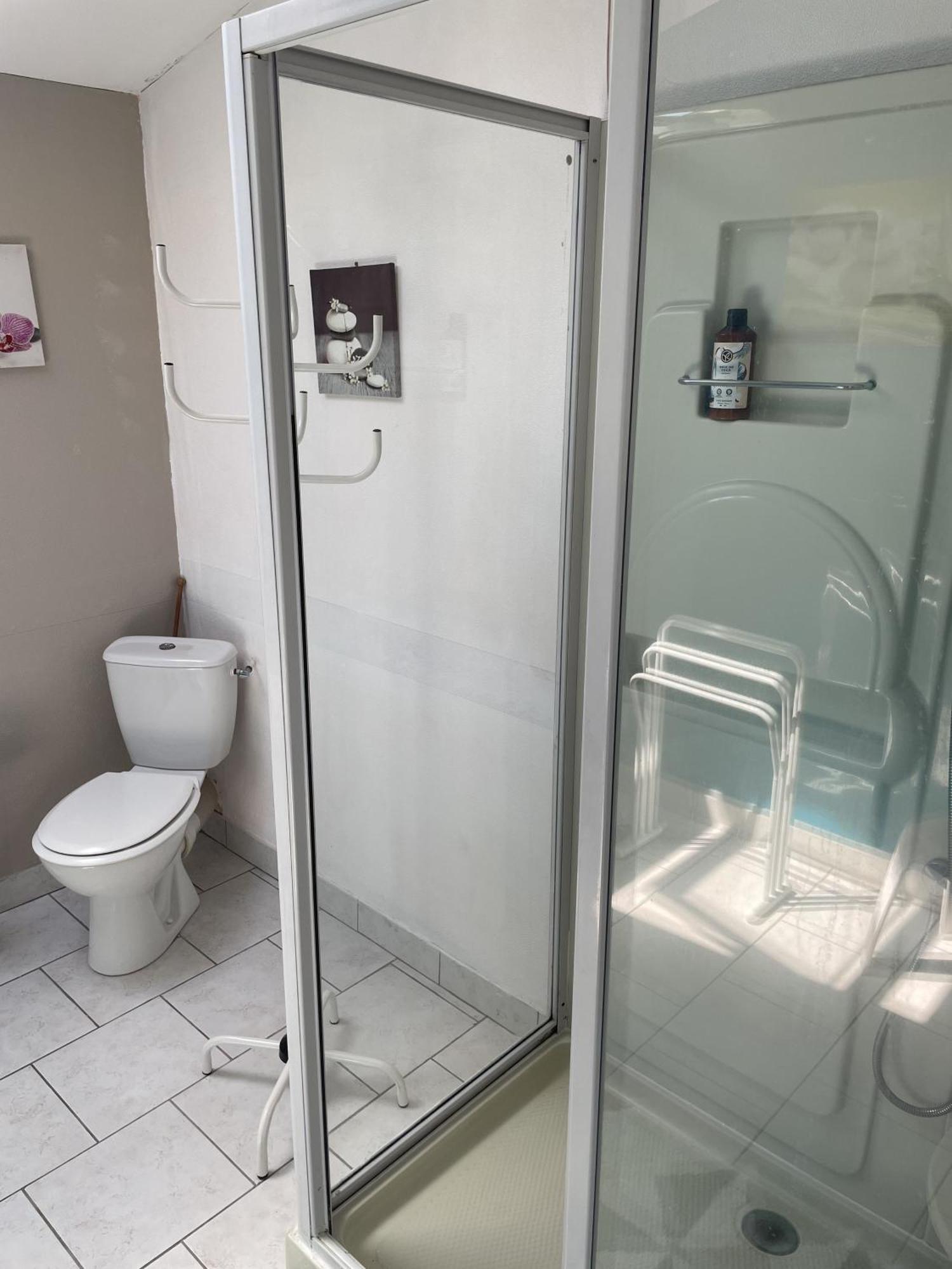 B&B Chambres D'Hotes Ferme Mahyas Saint-Jean-de-Savigny エクステリア 写真